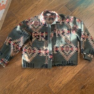 Entro Size Medium Aztec Jacket